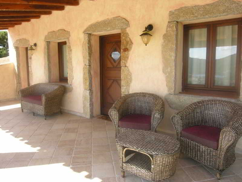 Hotel Ristorante Funtana Abbas Luras Экстерьер фото
